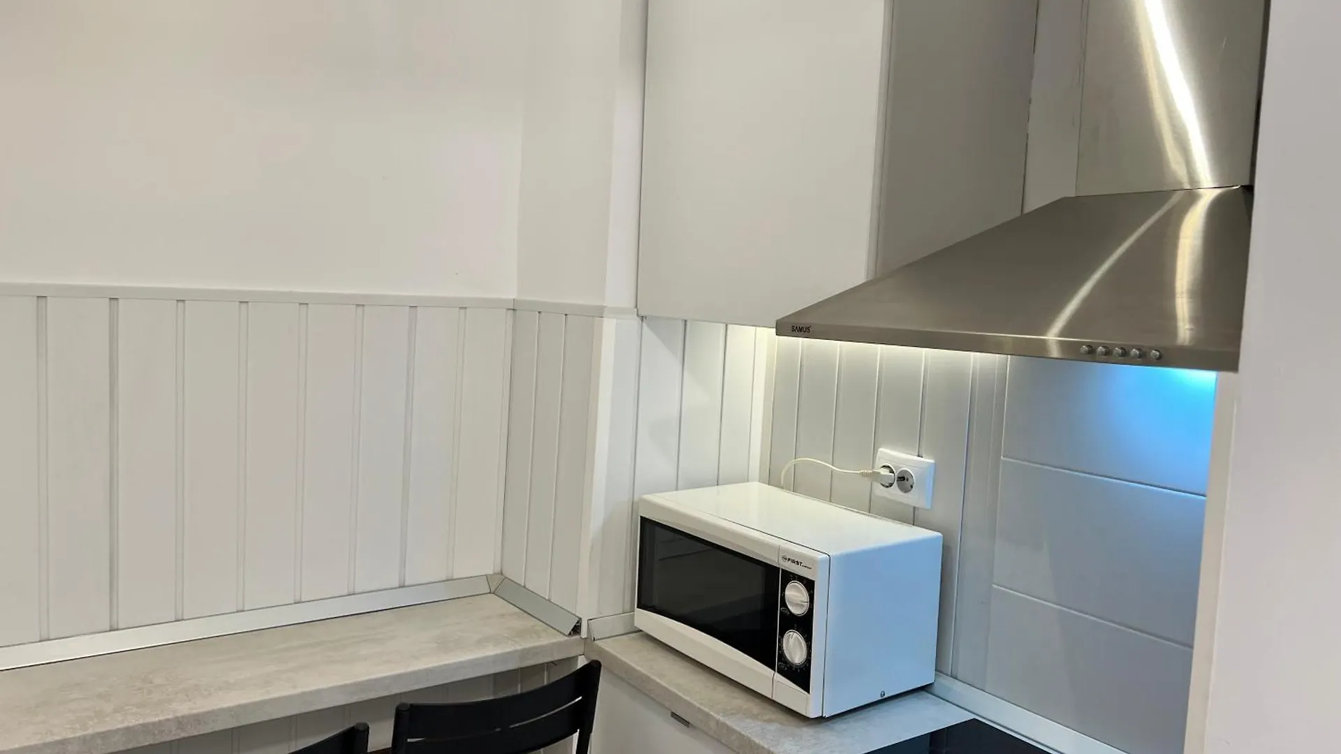 Lazynest - Charming Apartment Near Cismigiu Park Bucharest